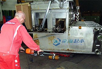 工業洗衣機移運用電動搬運牽引器