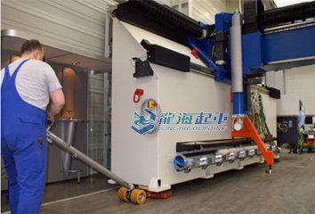 18噸機器設備搬運用電動搬運牽引器案例二