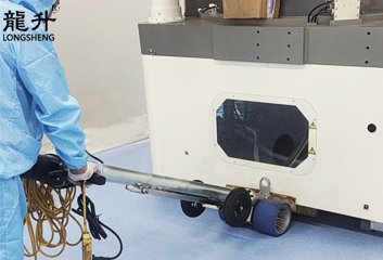 電動搬運(yùn)牽引桿搬運(yùn)設(shè)備案例一